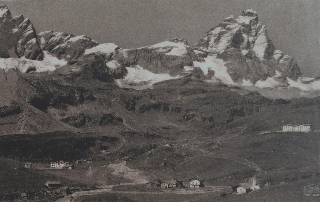 Hotel Meuble' Joli Breuil-Cervinia Luaran gambar