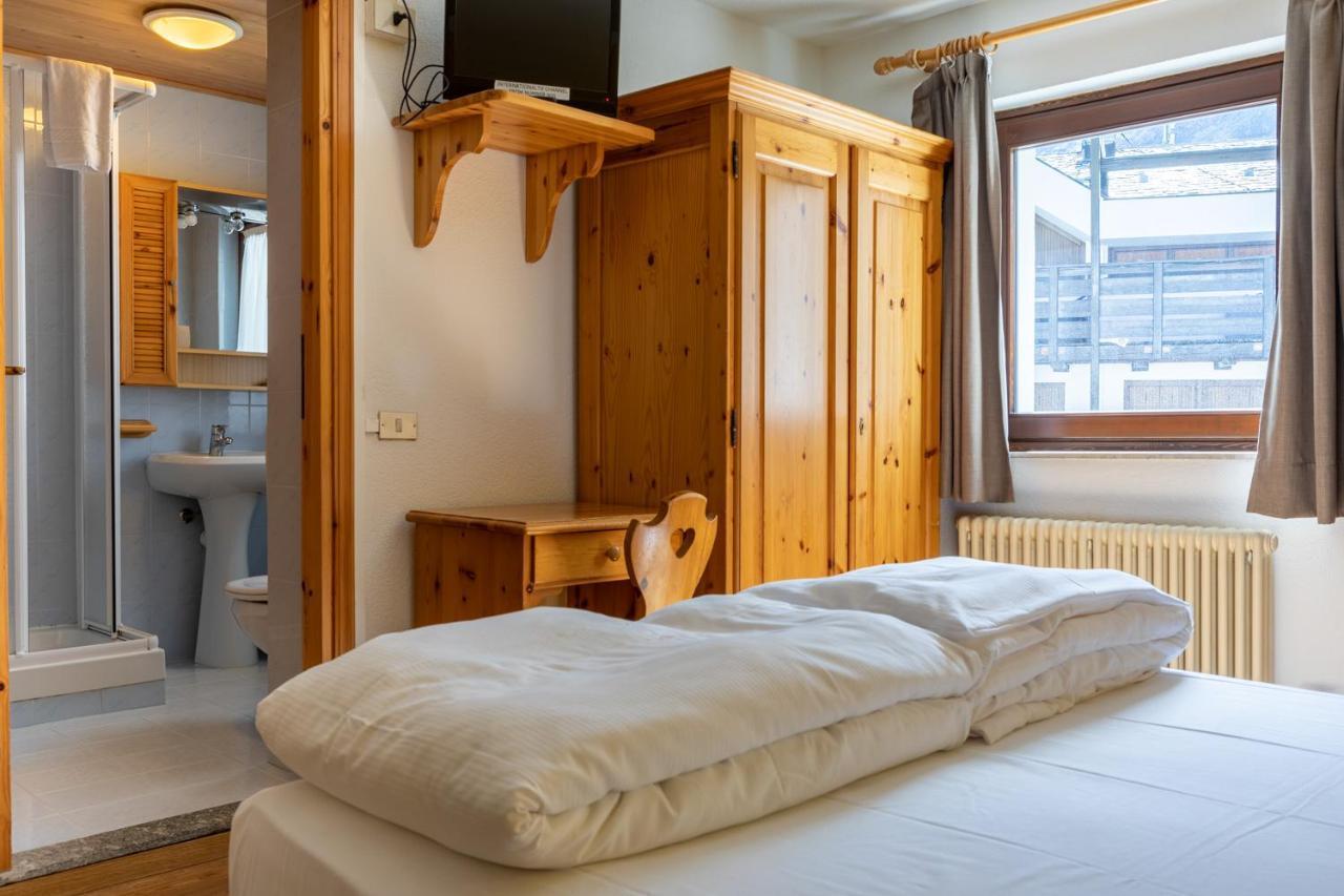 Hotel Meuble' Joli Breuil-Cervinia Luaran gambar