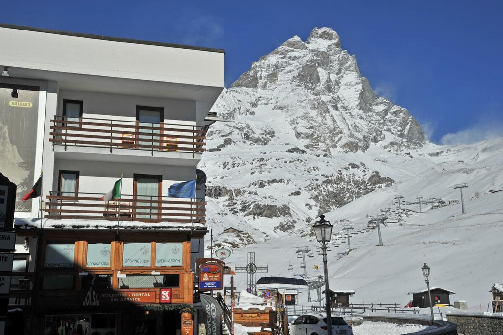 Hotel Meuble' Joli Breuil-Cervinia Luaran gambar