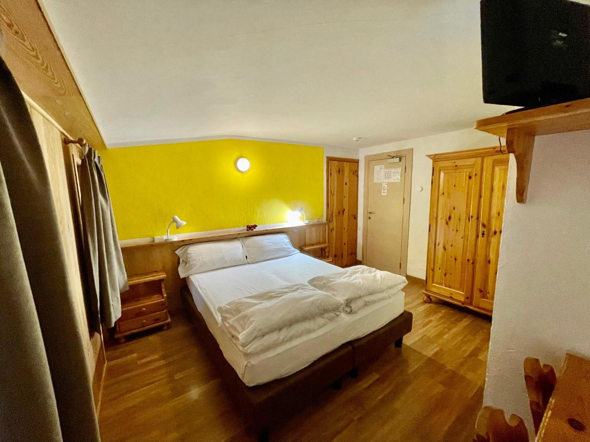 Hotel Meuble' Joli Breuil-Cervinia Luaran gambar